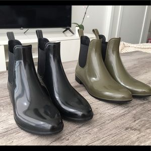 Rain boots